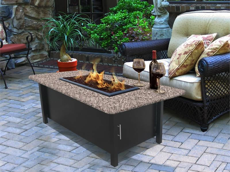 Diseño y arreglo de chimeneas a gas natural. Venta de Piedra para Chimeneas de interiores y exteriores en Bogotá, Colombia. Sortilegio Design Center SAS.