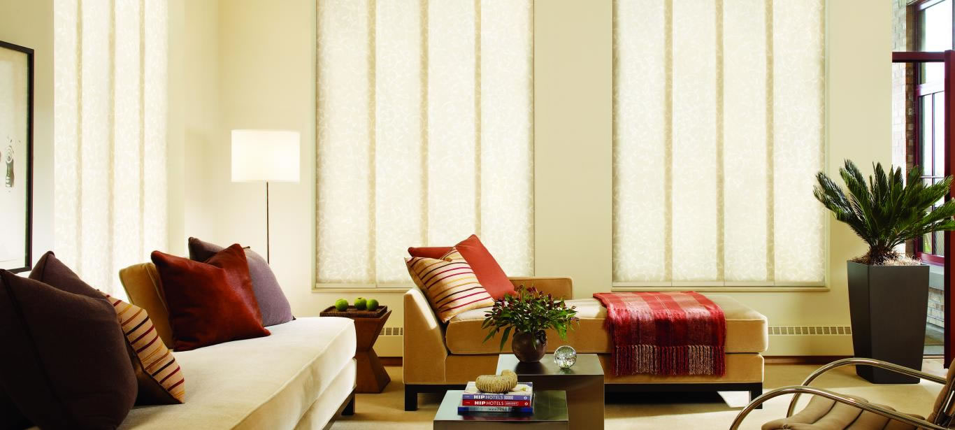 Son Cortinas de Moda tipo Panel ideales para el hogar, especialmente para decoración de salas y cuartos.
